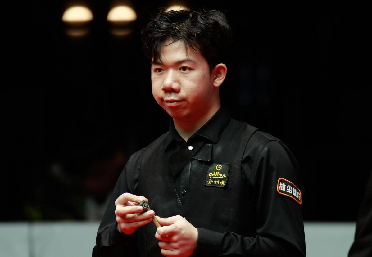 他的态度很 他的态度很