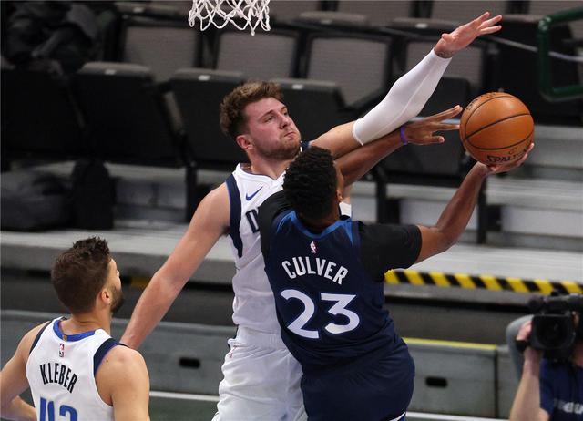 方面贡献自 方面贡献自